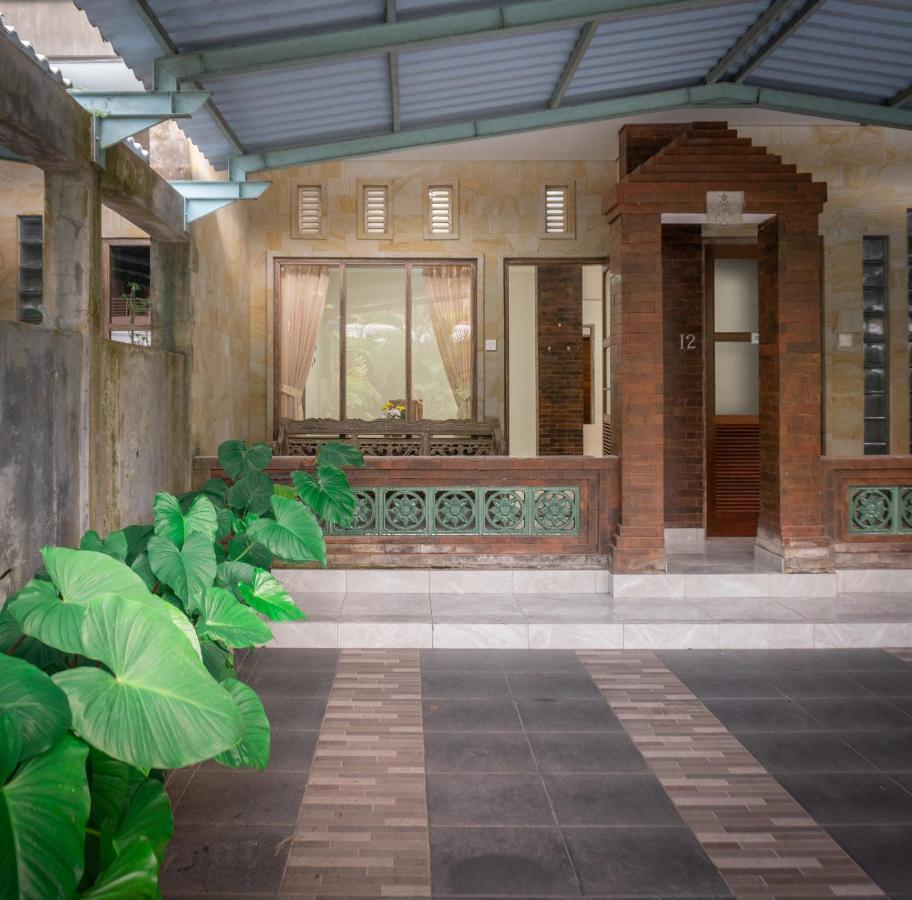 Townhouse, Pool & Kitchen, Ubud, Cucus Mondok Aparthotel ภายนอก รูปภาพ